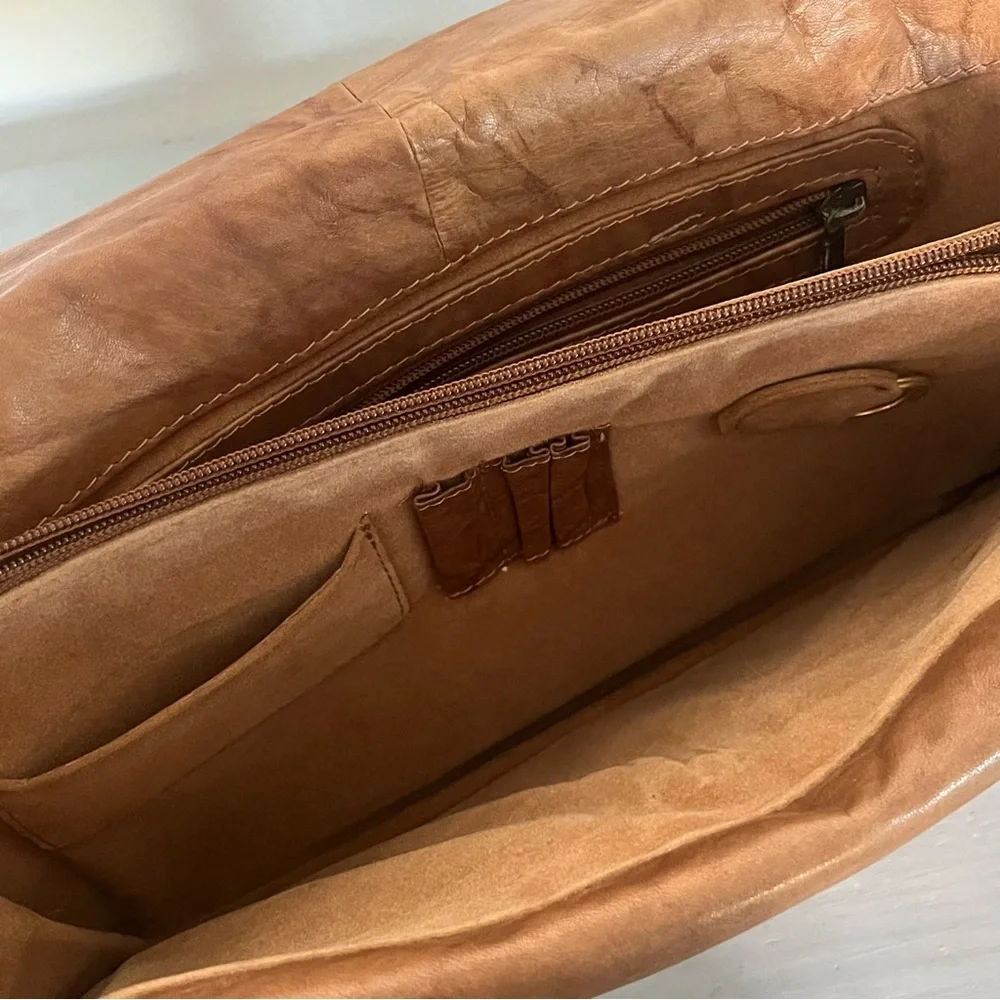 RARE Vintage AMIET Switzerland Leather Messenger Bag Swiss Combo Lock Key Clip